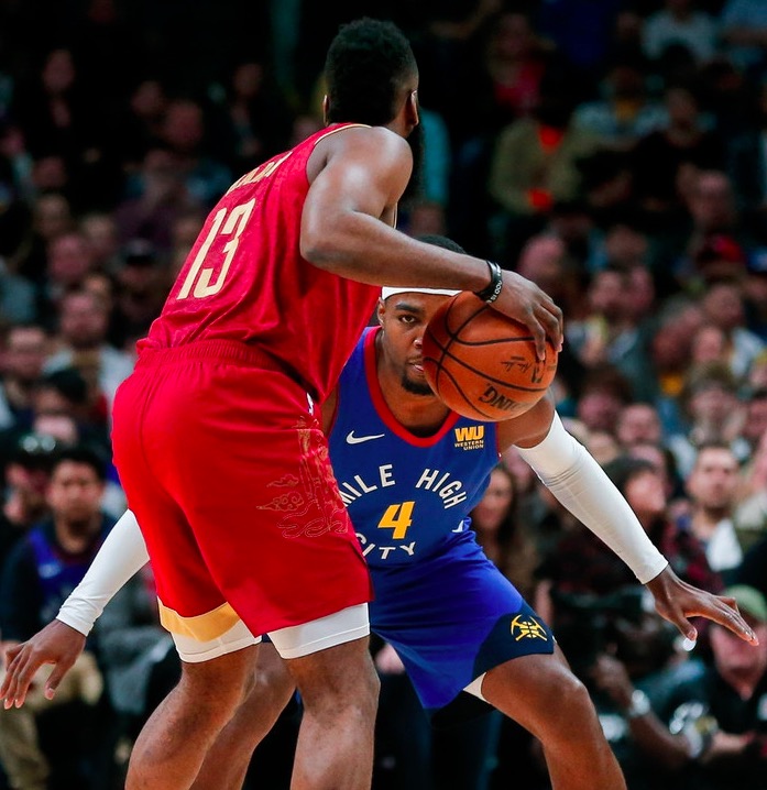 九游体育-乌度卡呼吁火箭给哈登机会重返